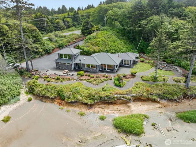 $2,195,000 | 6 Diamond Drive, Pacific Beach, WA 98571