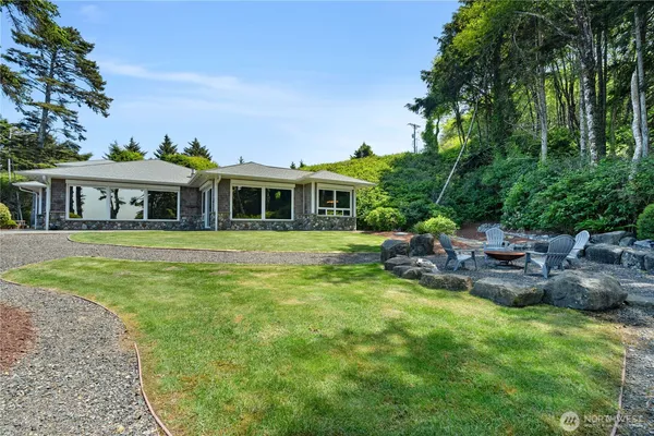 $1,975,000 | 6 Diamond Drive, Pacific Beach, WA 98571