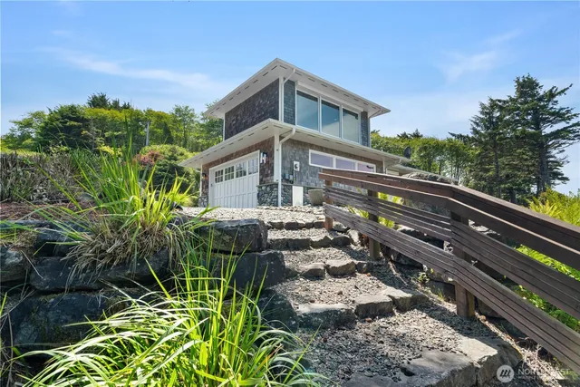 $2,195,000 | 6 Diamond Drive, Pacific Beach, WA 98571