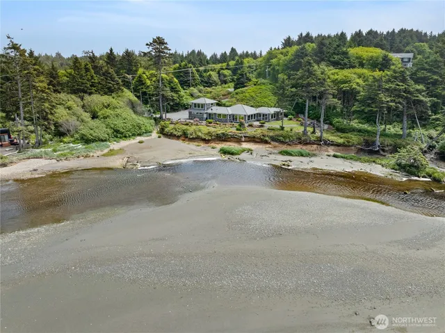 $2,195,000 | 6 Diamond Drive, Pacific Beach, WA 98571