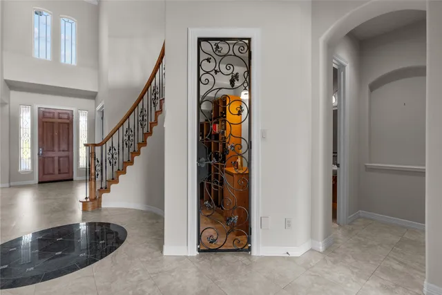 a view of a livingroom with a fireplace