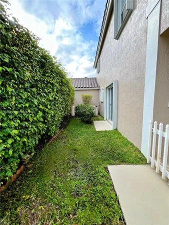$3,400 | 10560 Northwest 57th Court, Coral Springs, FL 33076