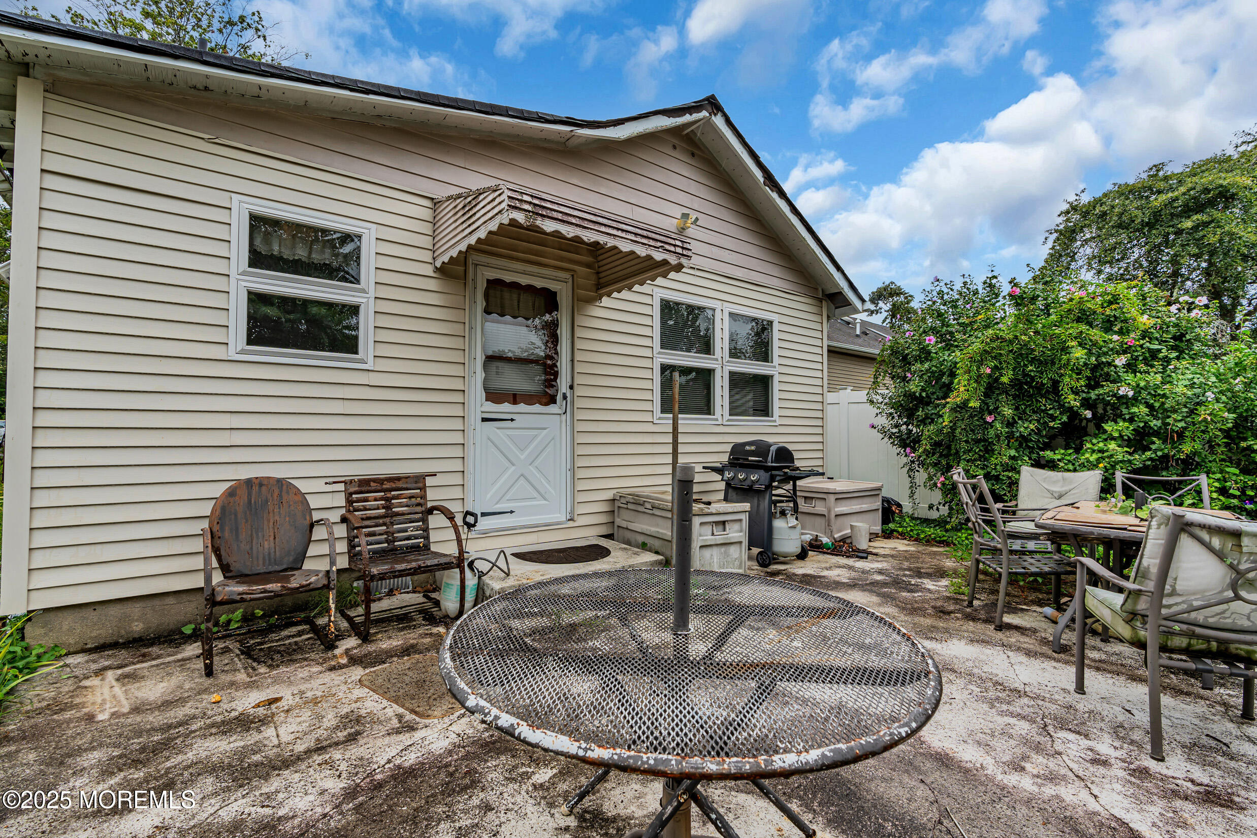 119 George Road Toms River, NJ 08753 - Photo 24 of 29 a backyard of a house with seating space