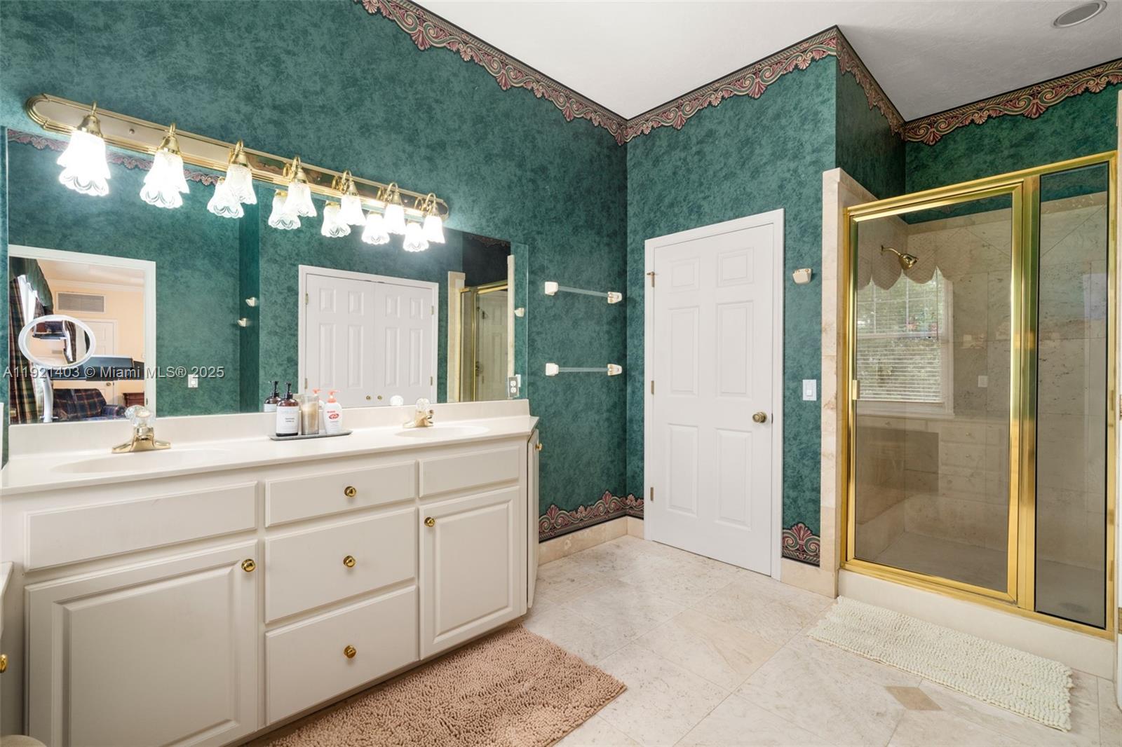 2551 Lakeview Drive Sebring, FL 33870 - Photo 30 of 73