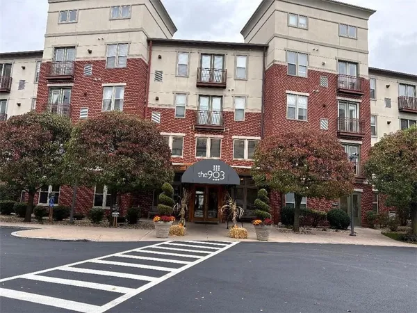 $2,050 | 1000 Providence Place, Unit 221, Providence, RI 02903