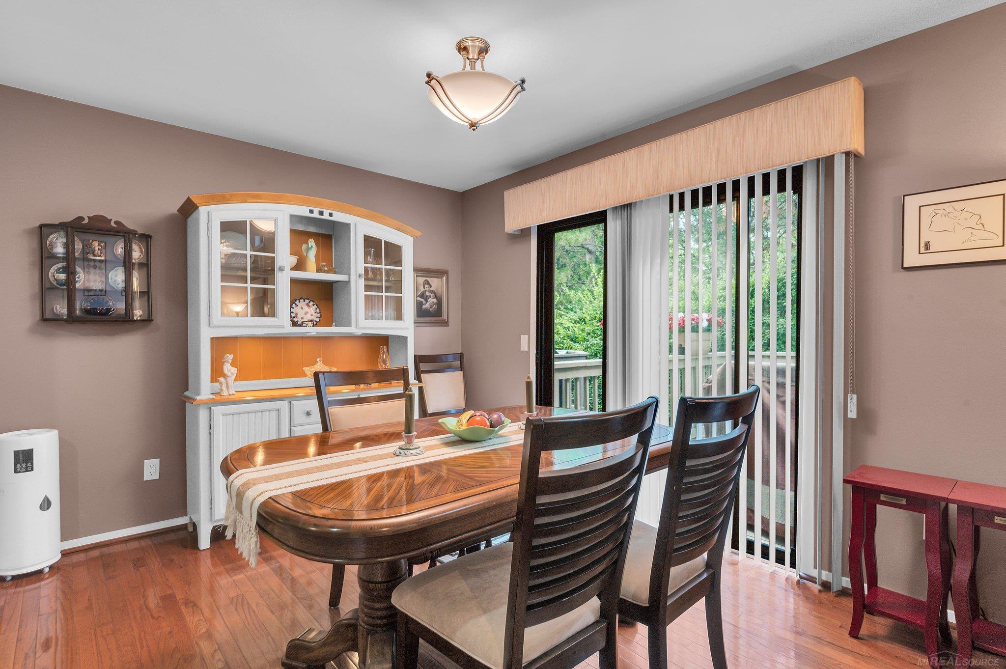 628 Ashley Circle Rochester Hills, MI 48307 - Photo 10 of 25