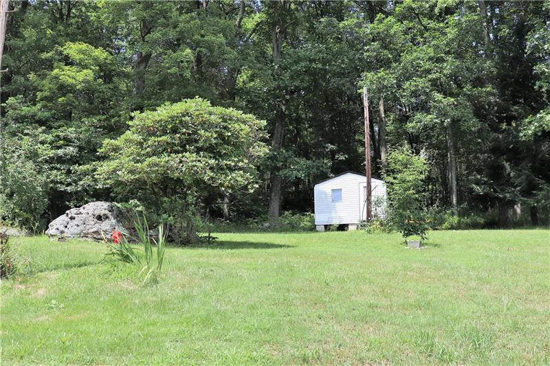 384 Hampton Road Mill Run, PA 15464 - Photo 20 of 21