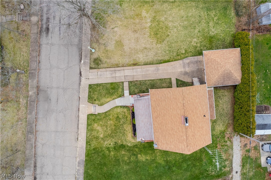1419 Ridge Road Northwest Canton, OH 44703 - Photo 27 of 28 Gallery Image 27