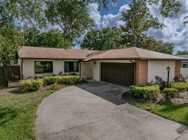 $435,000 | 6960 Pinecrest Lane, Pinellas Park, FL 33781
