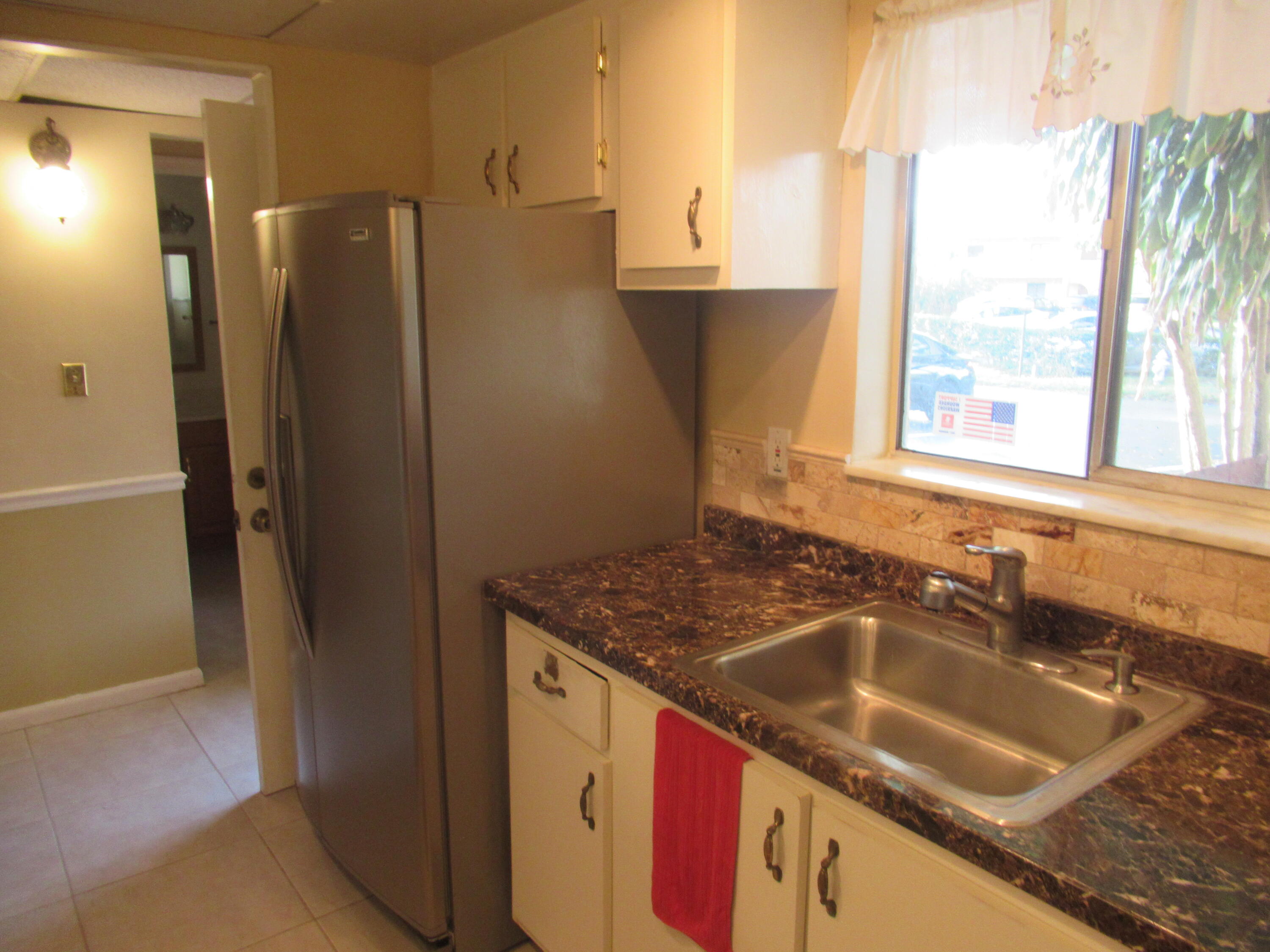 896 Southwest 9th St Circle, Unit 14 Boca Raton, FL 33486 - Photo 3 of 39 4