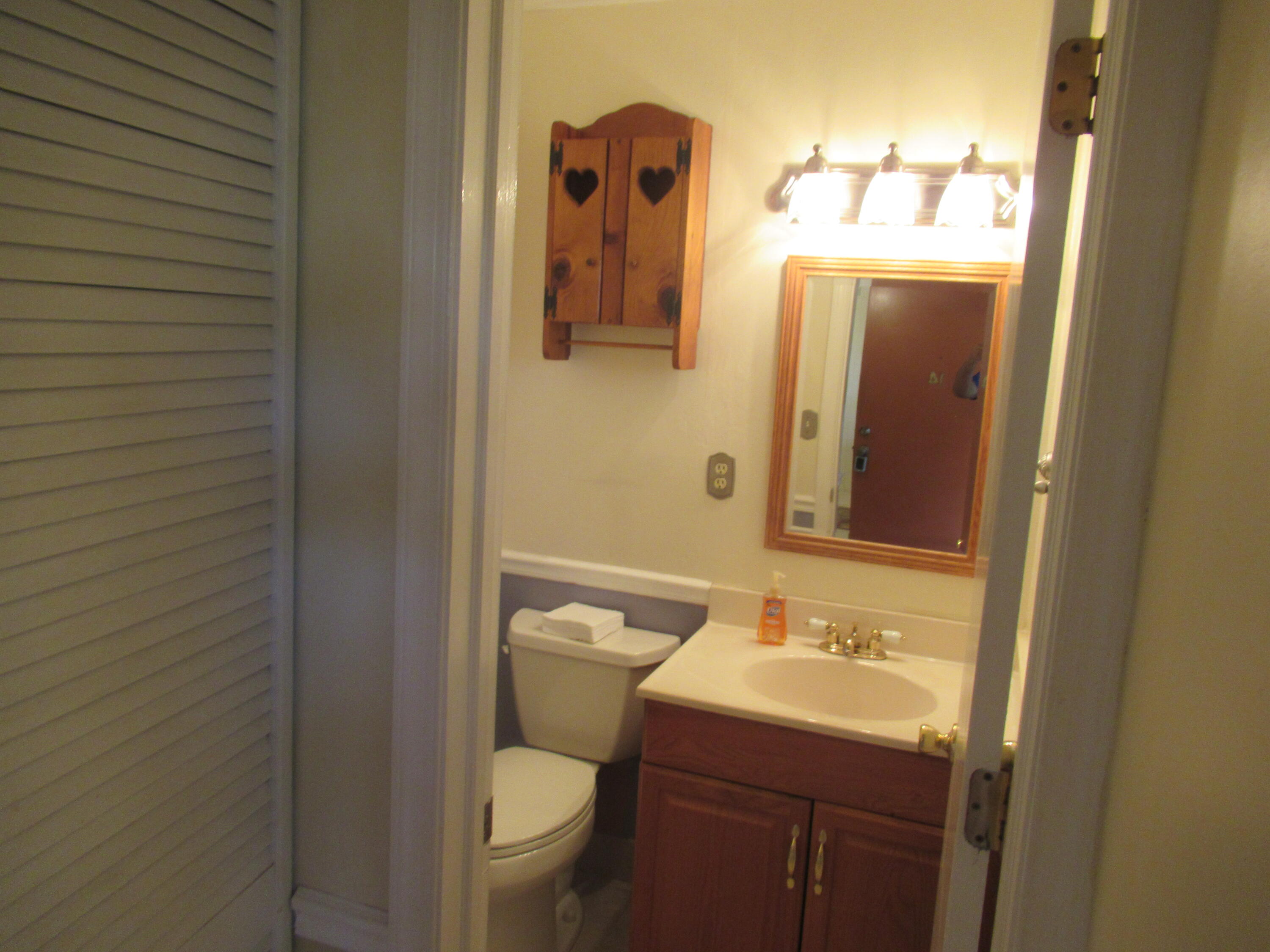 896 Southwest 9th St Circle, Unit 14 Boca Raton, FL 33486 - Photo 8 of 39 10