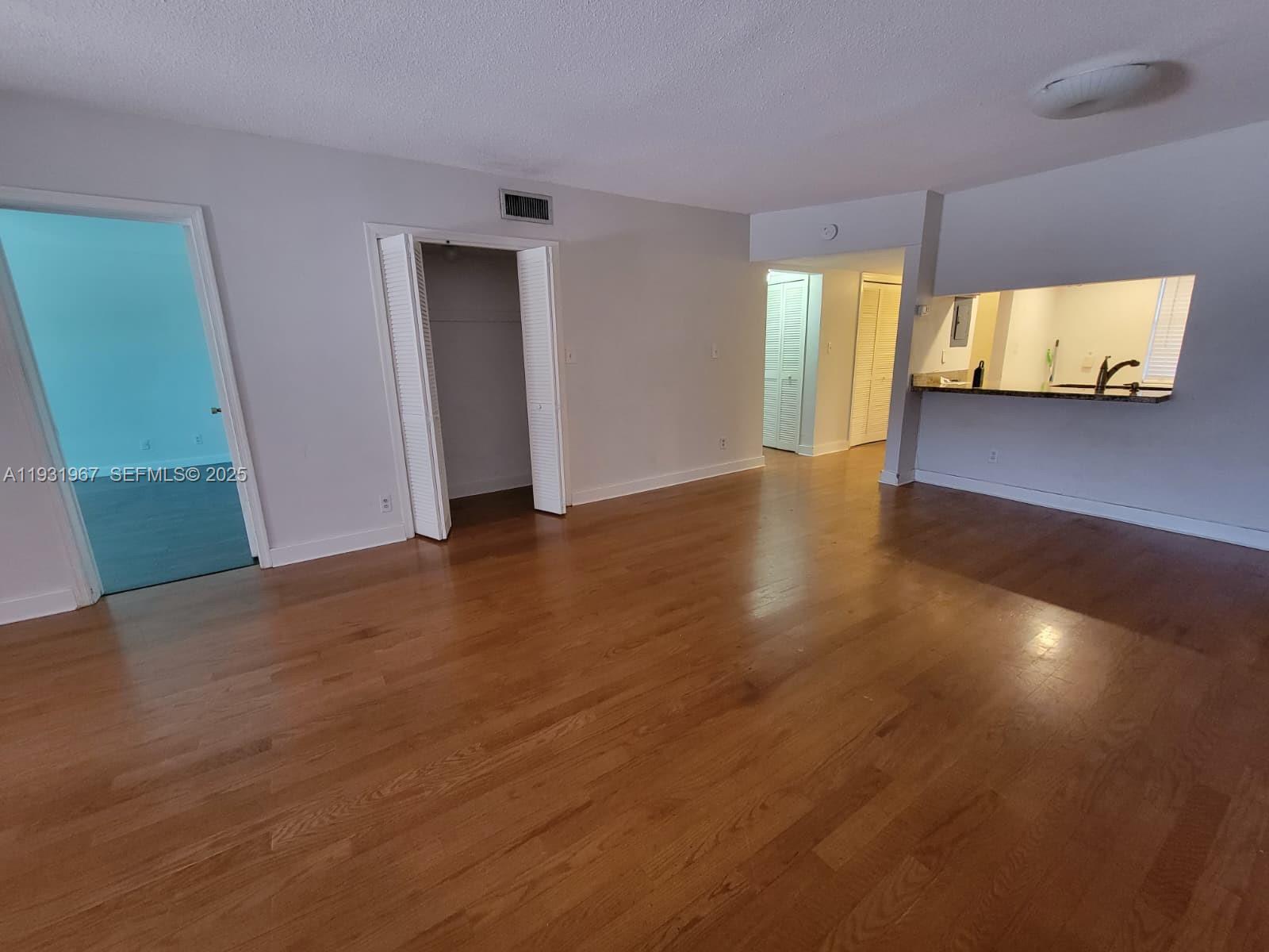 4321 Northwest 9th Avenue, Unit 102 Deerfield Beach, FL 33064 - Photo 10 of 34