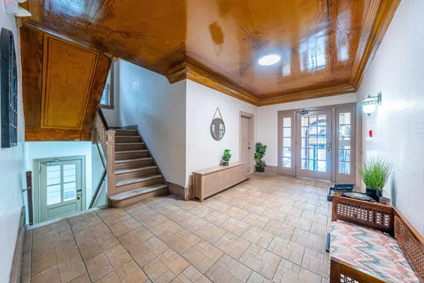 a view of an entryway with a house
