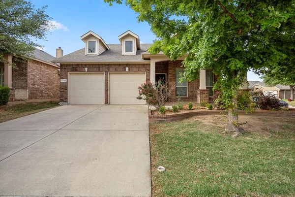 $2,270 | 2725 Twinflower Drive, Fort Worth, TX 76244