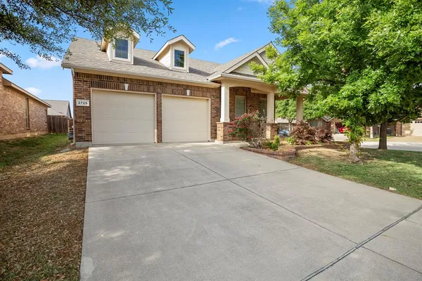 $2,270 | 2725 Twinflower Drive, Fort Worth, TX 76244