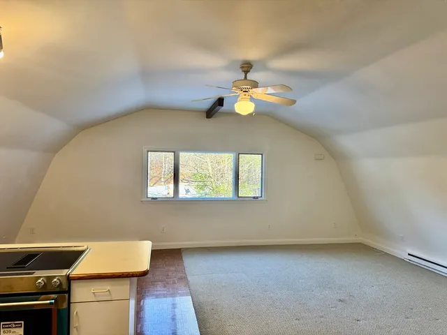 $2,500 | 165 Grove Westwood Ma, Unit B2, Westwood, MA 02090