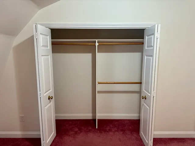 $2,500 | 165 Grove Westwood Ma, Unit B2, Westwood, MA 02090