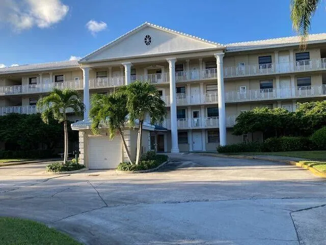 $260,000 | 3507 Village Boulevard, Unit 401, West Palm Beach, FL 33409
