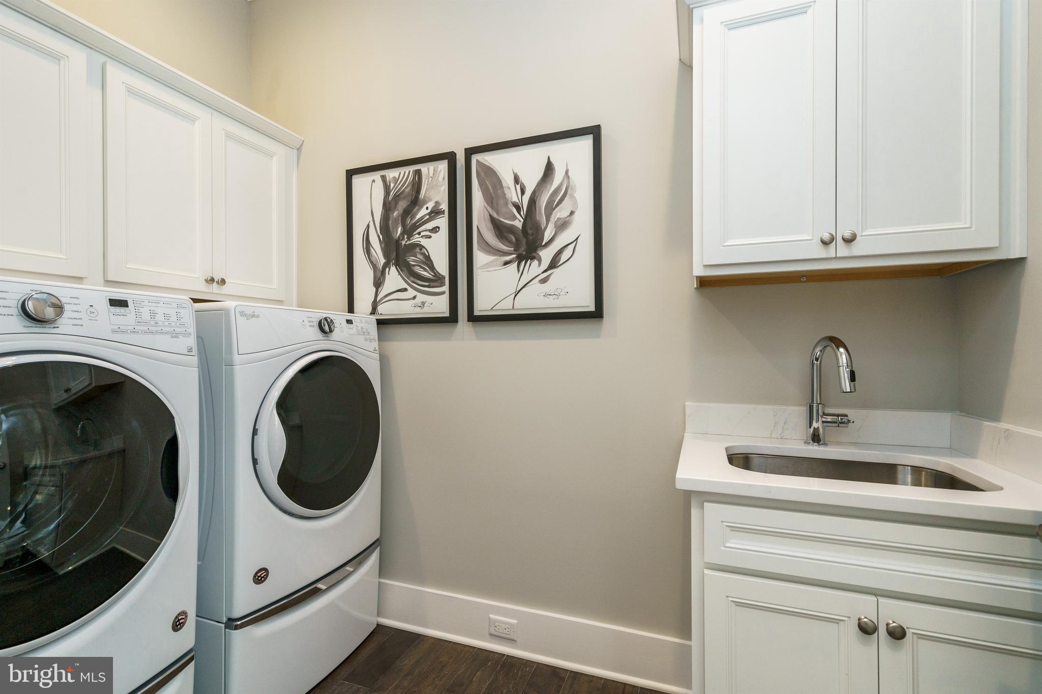 Tbb West Aster Way, Unit VIRTUOSO Gettysburg, PA 17325 - Photo 19 of 51 a utility room with dryer and washer
