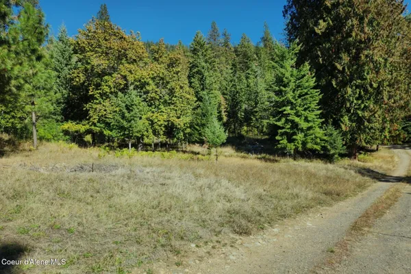 $260,000 | Nka Nka Enchanted Forest, Hope, ID 83836