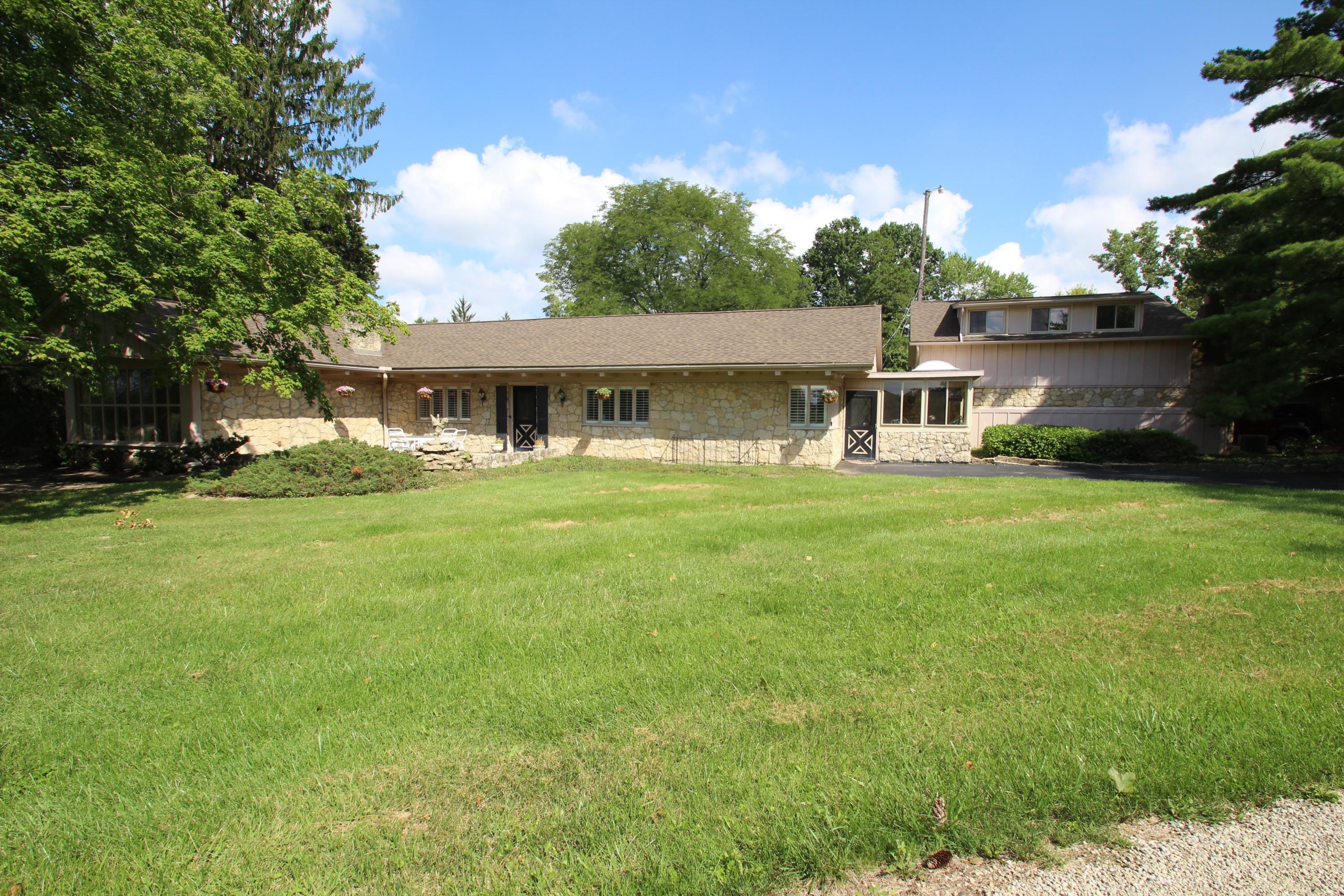 4040 Summit View Road Dublin, OH 43016 - Photo 1 of 44 Gallery Image 1