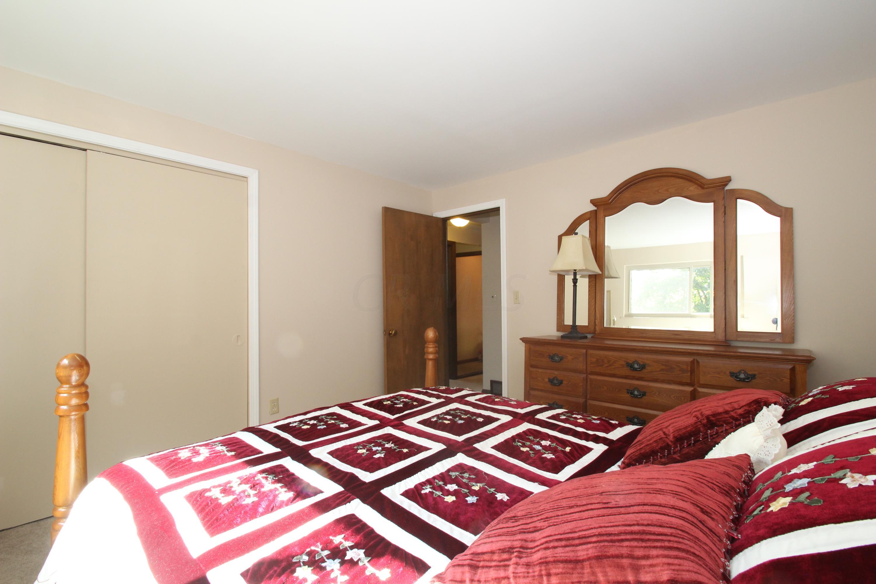 4040 Summit View Road Dublin, OH 43016 - Photo 31 of 44 Gallery Image 31