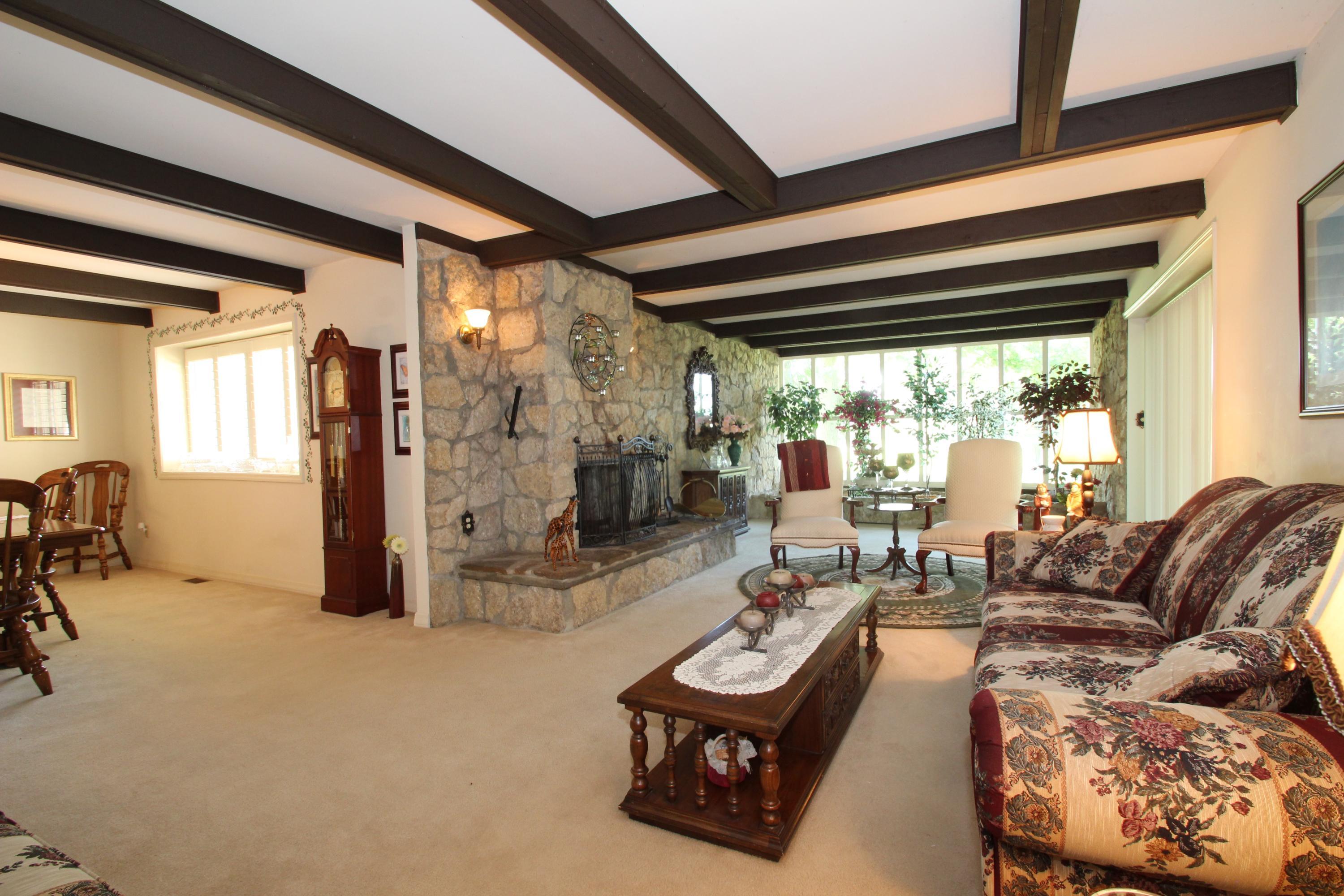 4040 Summit View Road Dublin, OH 43016 - Photo 9 of 44 Gallery Image 9
