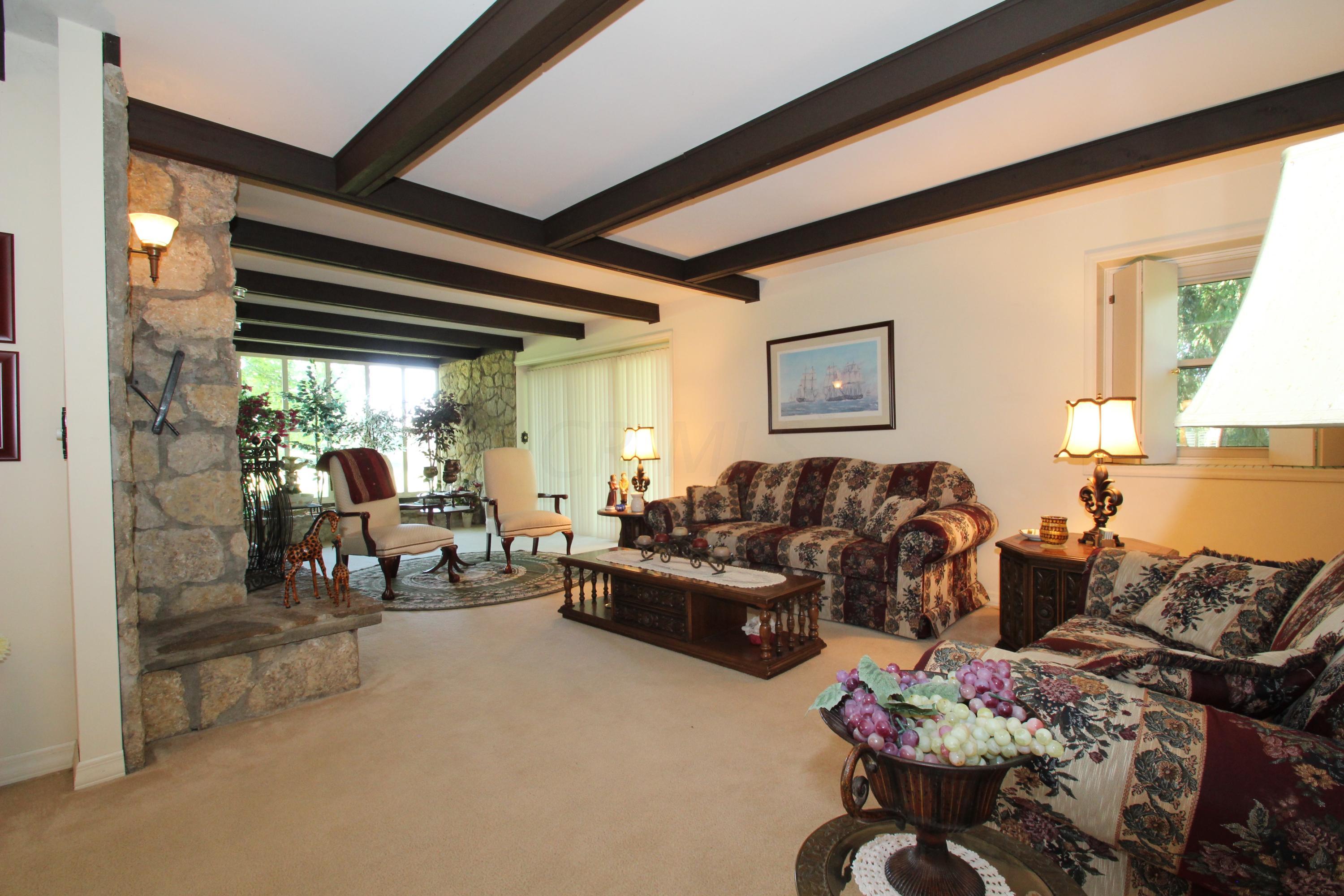 4040 Summit View Road Dublin, OH 43016 - Photo 10 of 44 Gallery Image 10