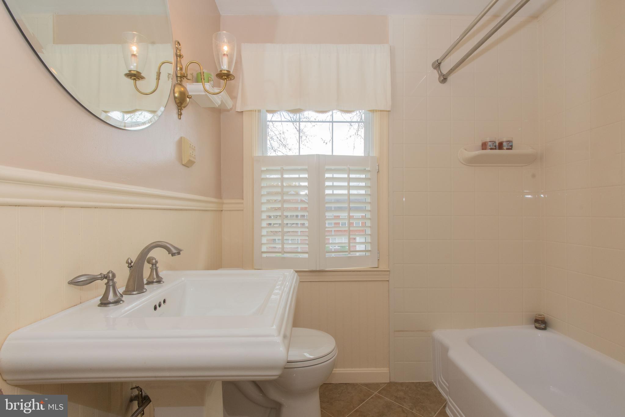 1546 Dellsway Road Baltimore, MD 21286 - Photo 22 of 50