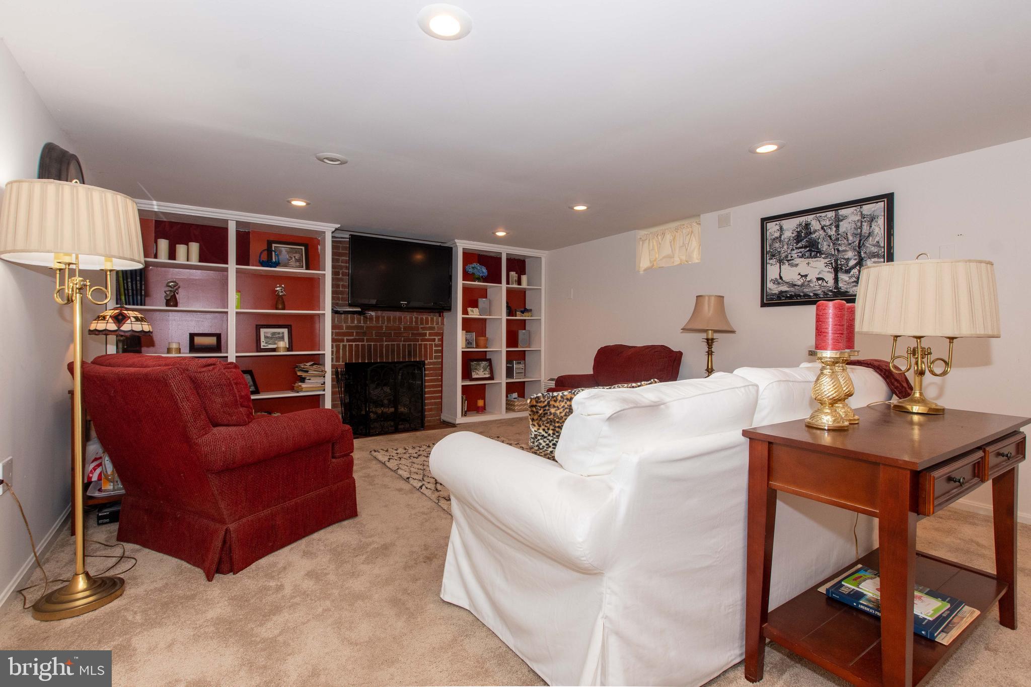 1546 Dellsway Road Baltimore, MD 21286 - Photo 33 of 50 Family Room / Man Cave