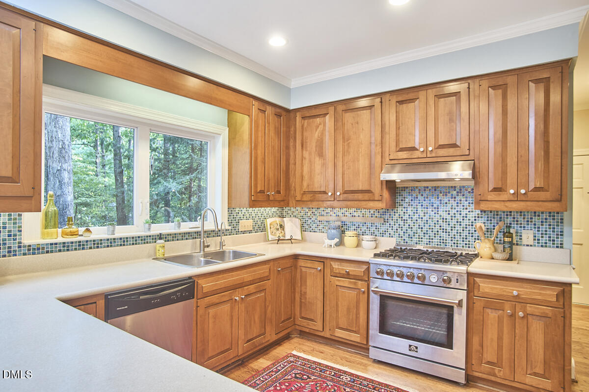 3105 Whitfield Road Chapel Hill, NC 27514 - Photo 25 of 77 Kitchen