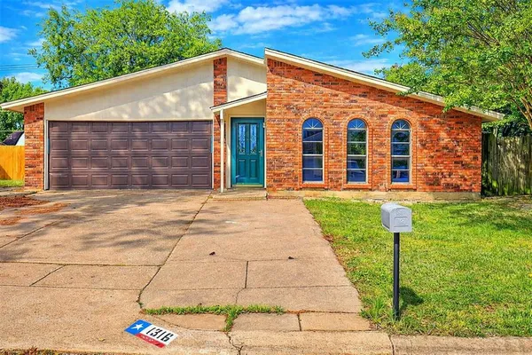 $254,000 | 1316 Royster Road, Fort Worth, TX 76134