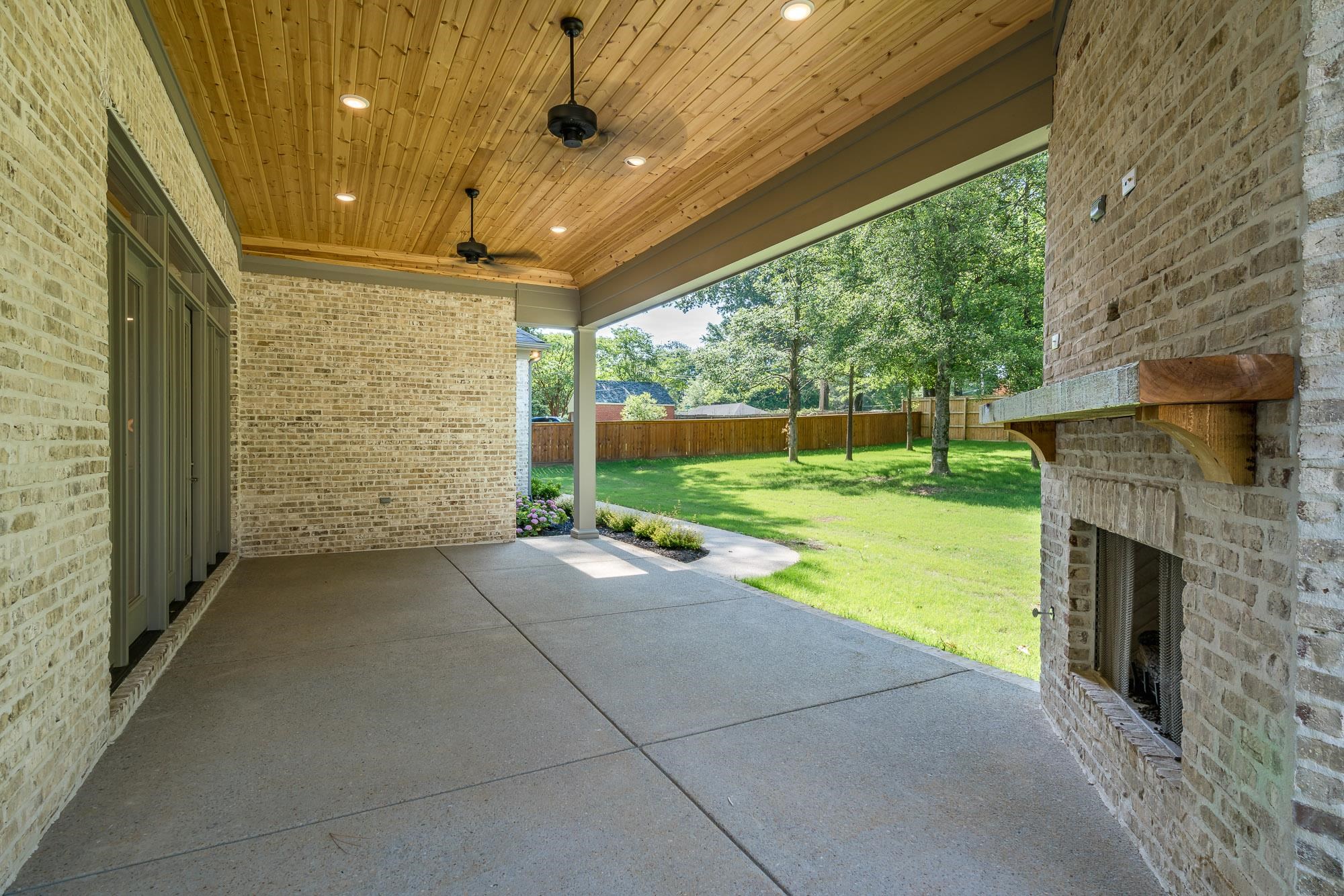 4099 Barfield Road Memphis, TN 38117 - Photo 23 of 25