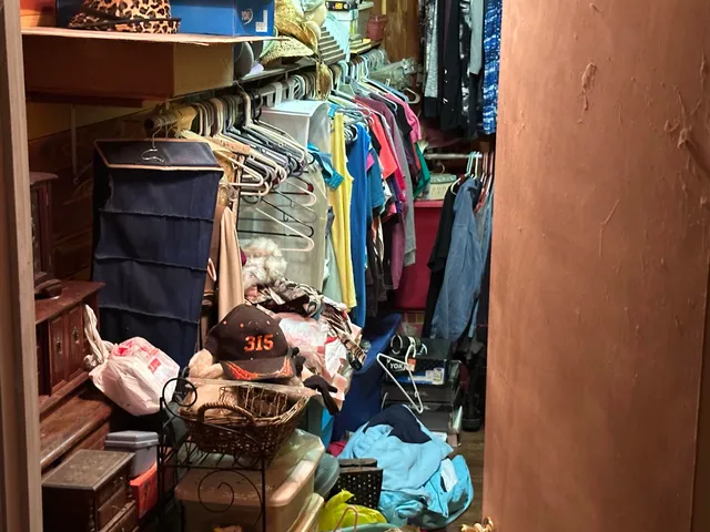 $260,000 | 202 Pineview Road, Linden, TN 37096