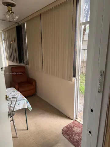 $139,000 | 410 Southeast 2nd Street, Unit 105, Hallandale Beach, FL 33009