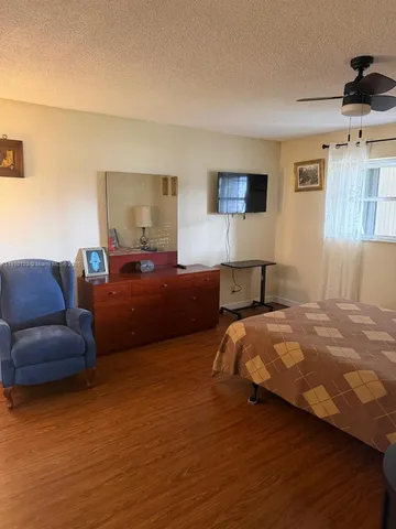 $139,000 | 410 Southeast 2nd Street, Unit 105, Hallandale Beach, FL 33009