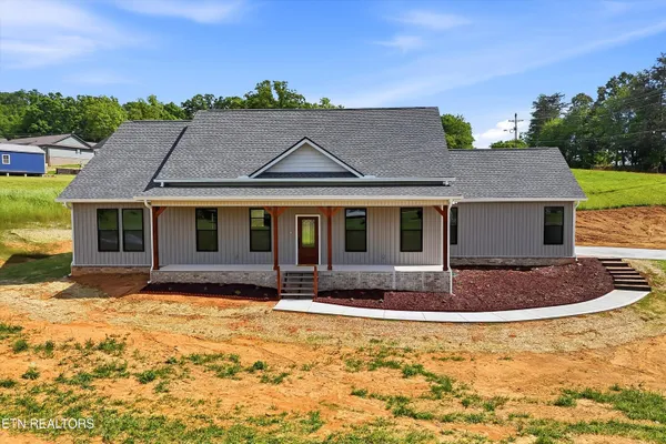 $520,000 | 898 Brick Mill Road, Maryville, TN 37801