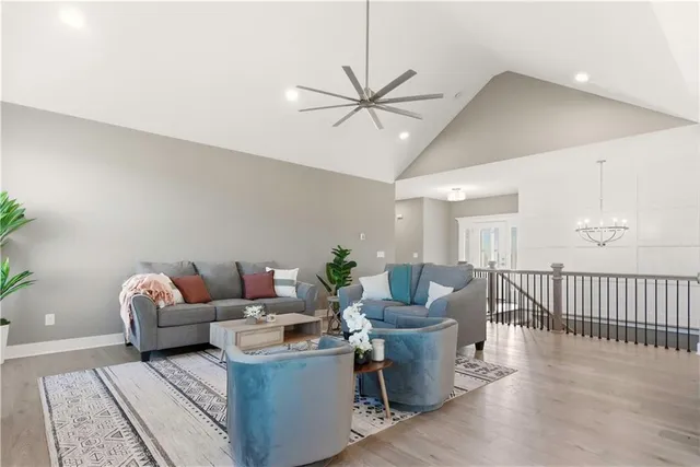 $859,900 | 17860 Clearview Drive, Leavenworth, KS 66048