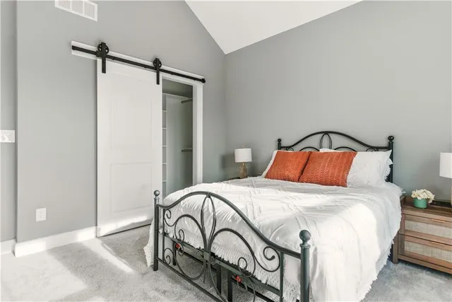 $859,900 | 17860 Clearview Drive, Leavenworth, KS 66048