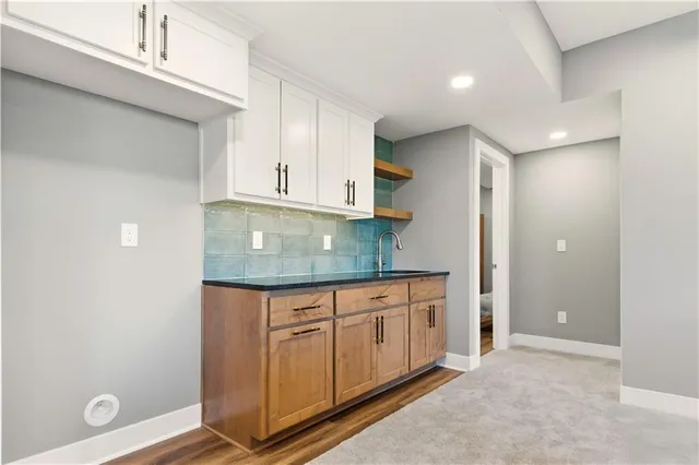 $859,900 | 17860 Clearview Drive, Leavenworth, KS 66048