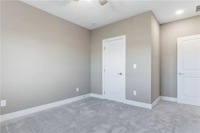 $859,900 | 17860 Clearview Drive, Leavenworth, KS 66048