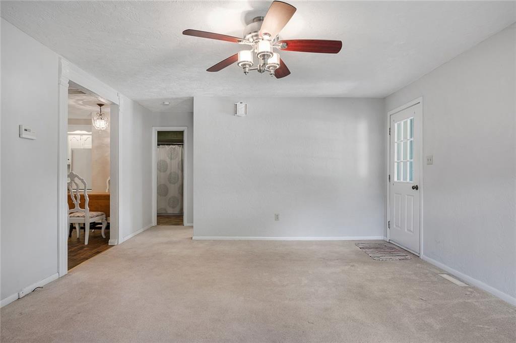 211 South Jefferson Street Pendleton, IN 46064 - Photo 5 of 22 Gallery Image 5