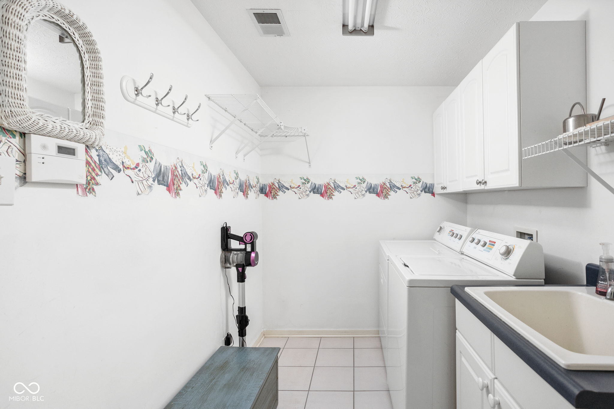 10019 Niagara Drive Fishers, IN 46037 - Photo 22 of 37