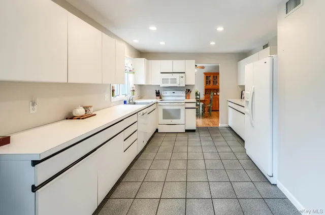 $605,000 | 3 Lisa Court, Patterson, NY 12563