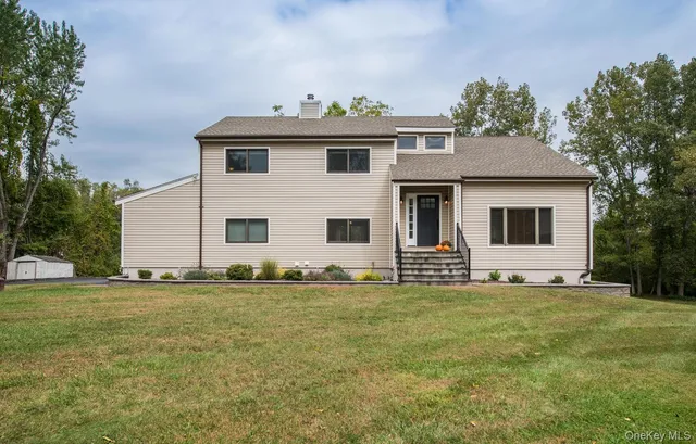 $605,000 | 3 Lisa Court, Patterson, NY 12563