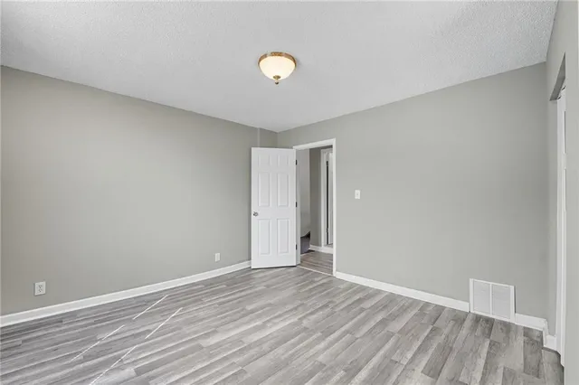$235,000 | 49 South Pyle Street, Kansas City, KS 66101