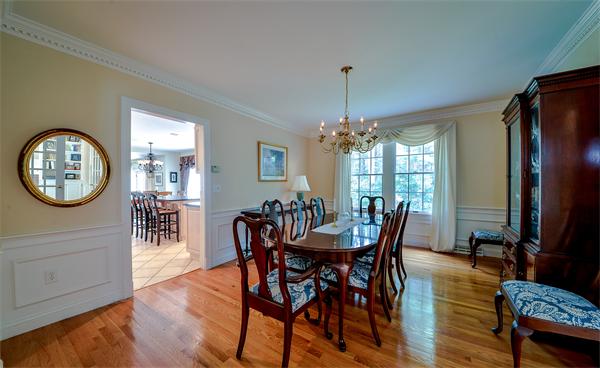 372 Dutton Road Sudbury, MA 01776 - Photo 13 of 30