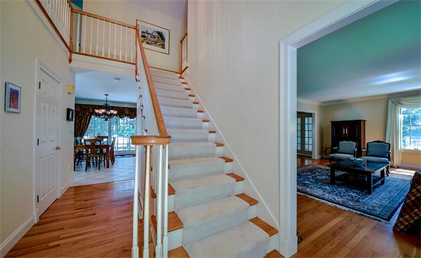372 Dutton Road Sudbury, MA 01776 - Photo 17 of 30