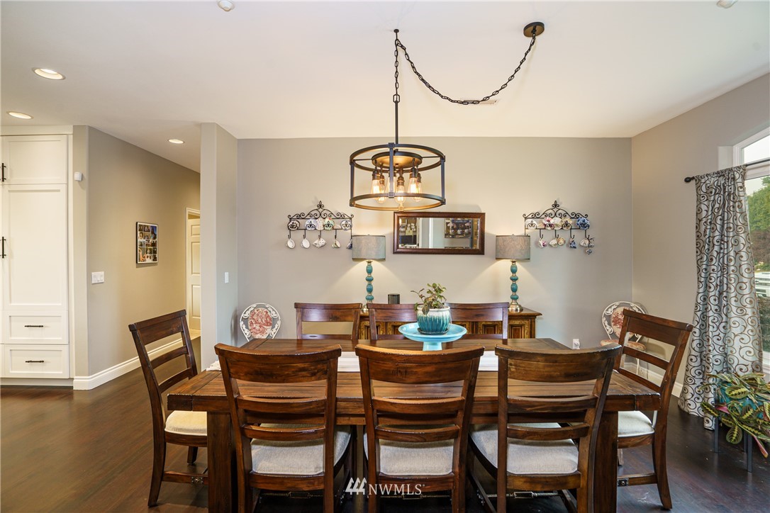 10437 Ridge Place Sedro-Woolley, WA 98284 - Photo 12 of 36 Gallery Image 12