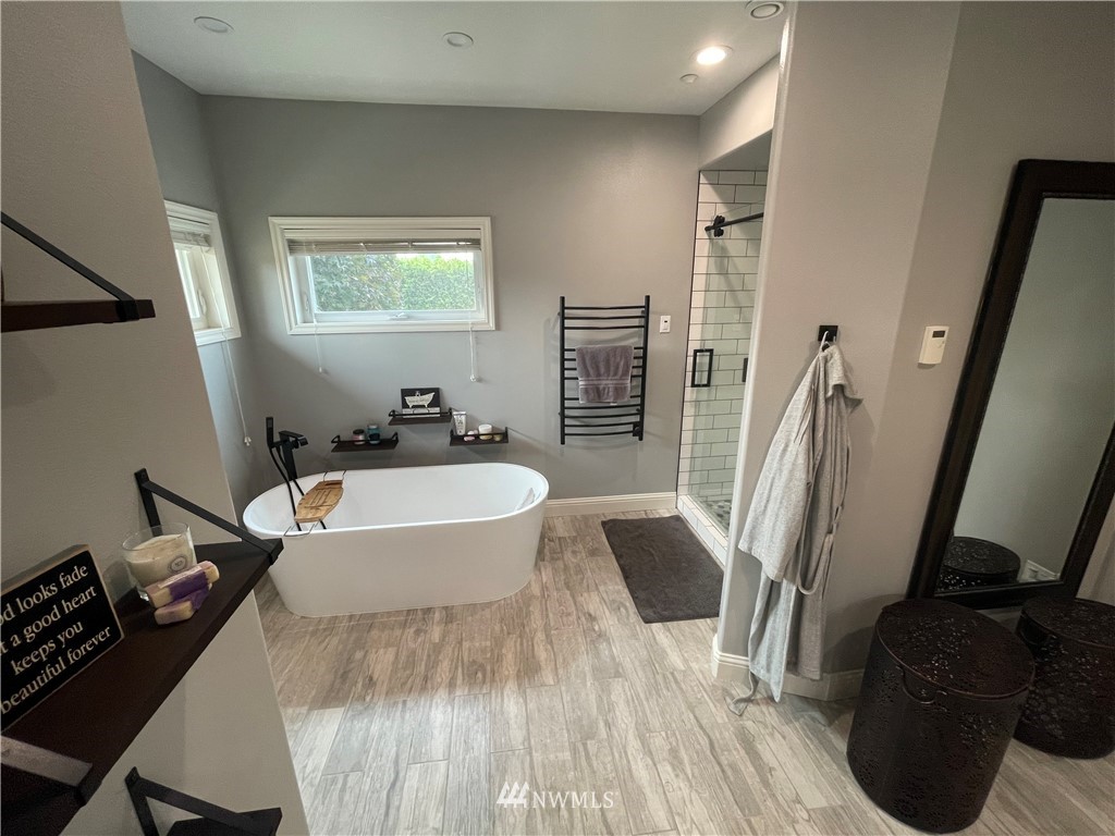 10437 Ridge Place Sedro-Woolley, WA 98284 - Photo 15 of 36 Gallery Image 15